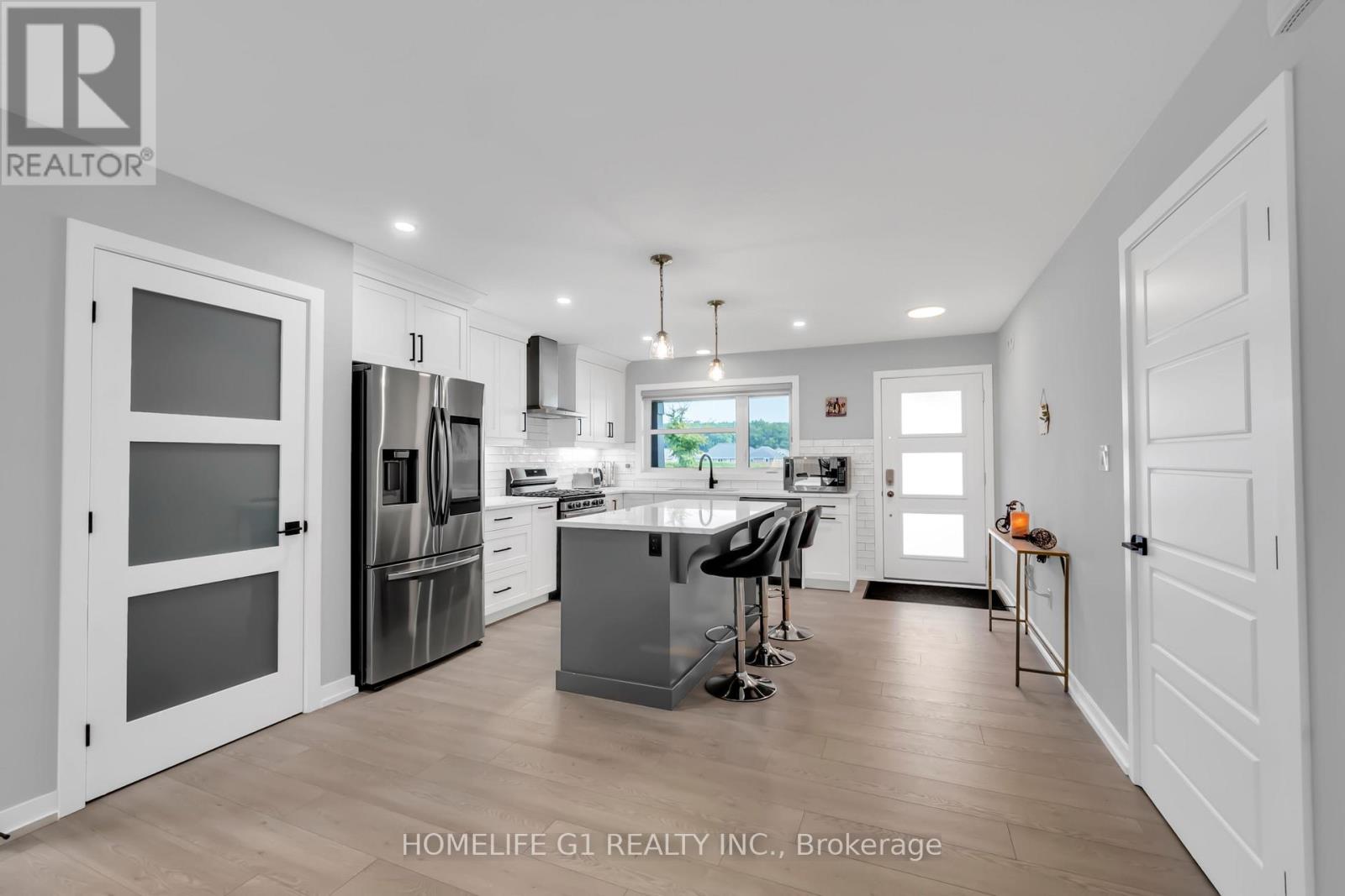 49 Feathers Crossing, St. Thomas, Ontario  N5R 0M3 - Photo 8 - X12583942