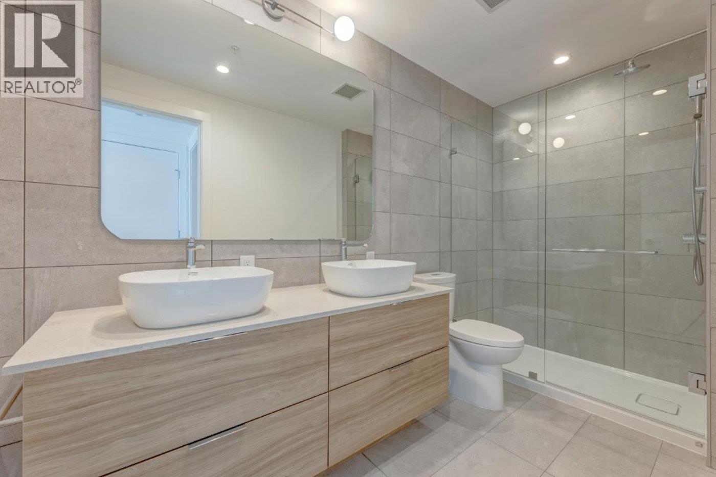 303 2375 Emery Court, North Vancouver, British Columbia  V7J 0E8 - Photo 18 - R3070804