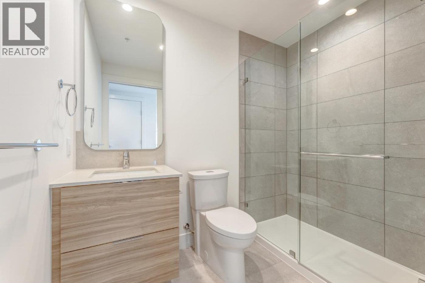 303 2375 Emery Court, North Vancouver, British Columbia  V7J 0E8 - Photo 22 - R3070804