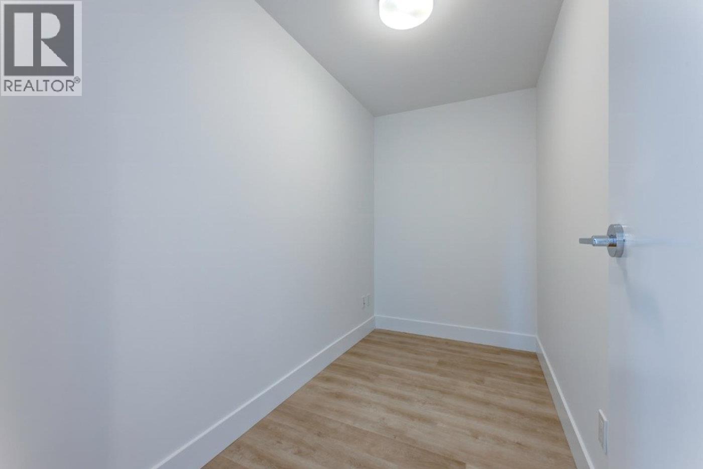 303 2375 Emery Court, North Vancouver, British Columbia  V7J 0E8 - Photo 23 - R3070804