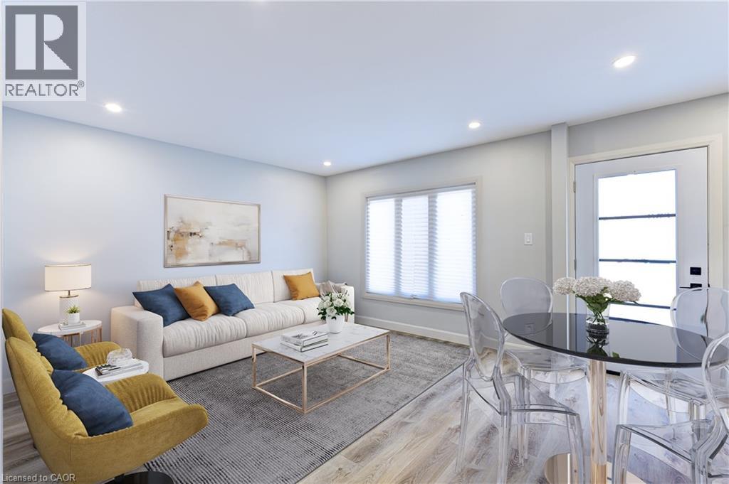 242 East 28th Street, Hamilton, Ontario  L8V 3J1 - Photo 2 - 40787034