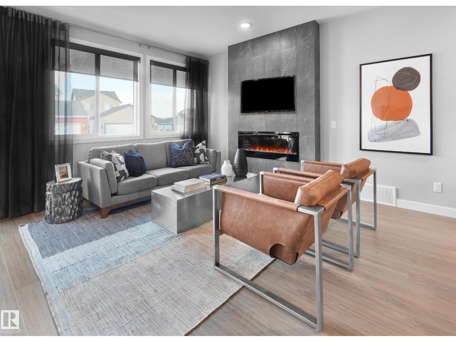 3725 Erlanger Dr Nw, Edmonton, Alberta  T6M 3G6 - Photo 3 - E4466922