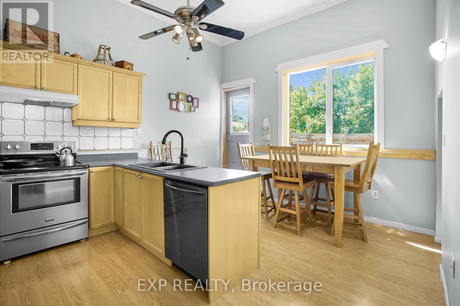 51181 Broadway Street, Malahide, Ontario  N0L 2J0 - Photo 8 - X12479833