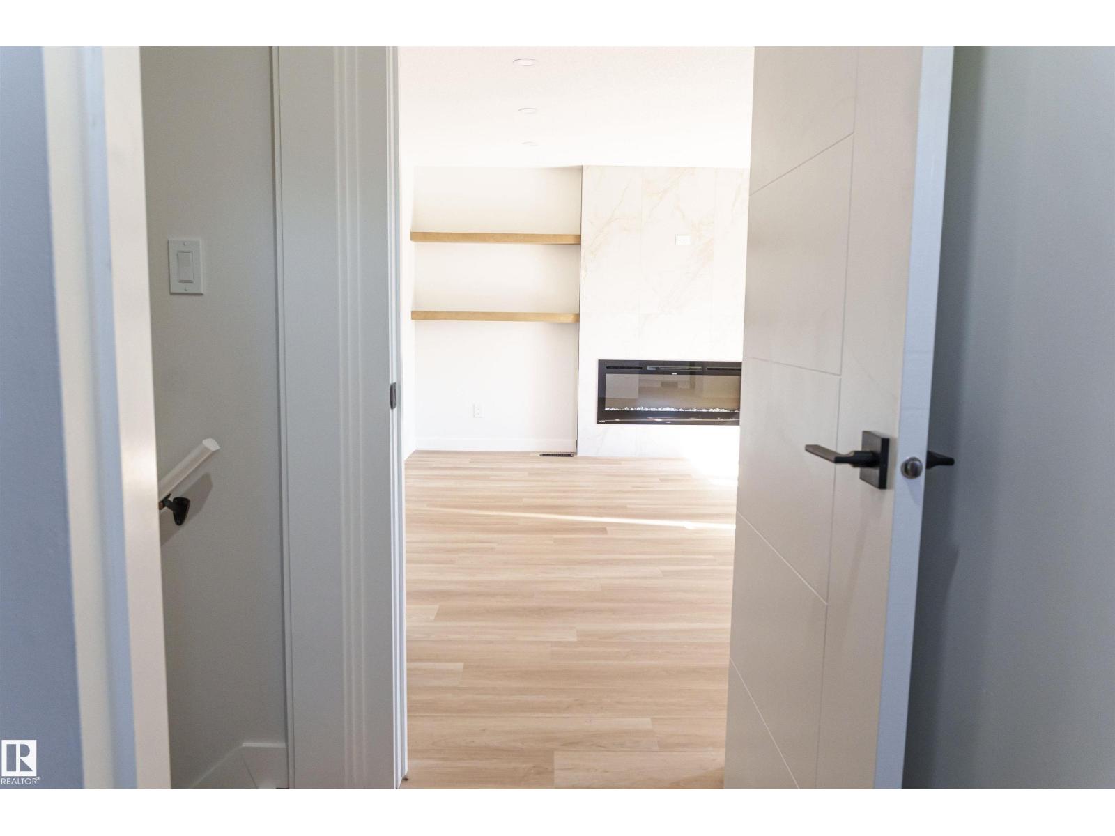 3710 41 Av Nw, Edmonton, Alberta  T6L 5M2 - Photo 10 - E4466873