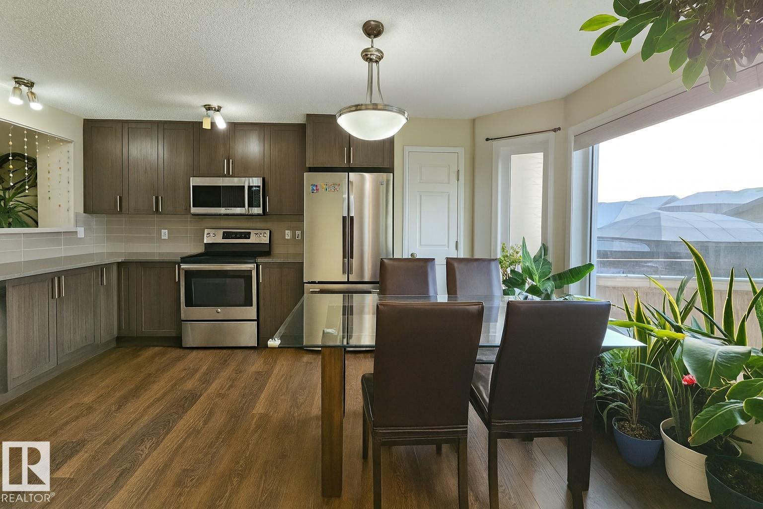 754 Eagleson Cr Nw, Edmonton, Alberta  T6M 0V2 - Photo 11 - E4466814