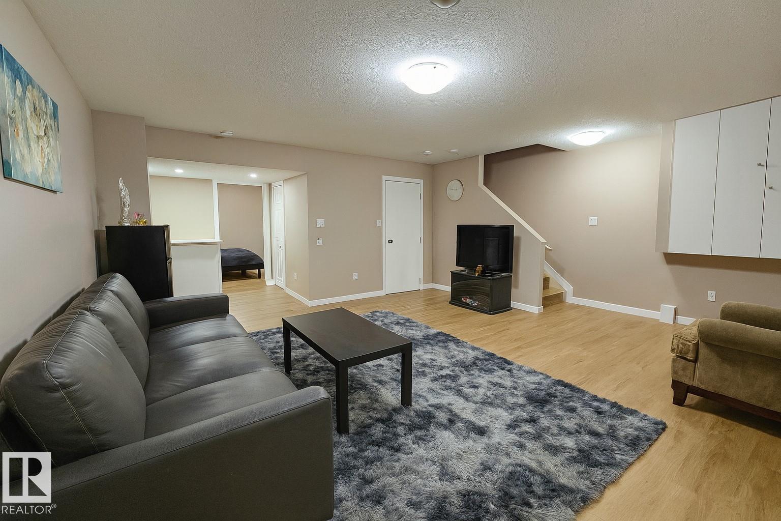 754 Eagleson Cr Nw, Edmonton, Alberta  T6M 0V2 - Photo 30 - E4466814