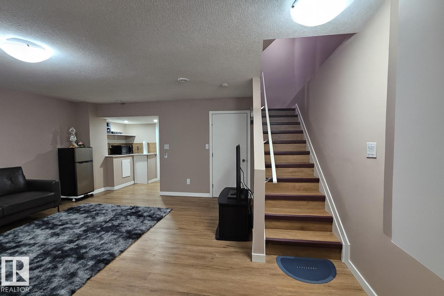 754 Eagleson Cr Nw, Edmonton, Alberta  T6M 0V2 - Photo 29 - E4466814