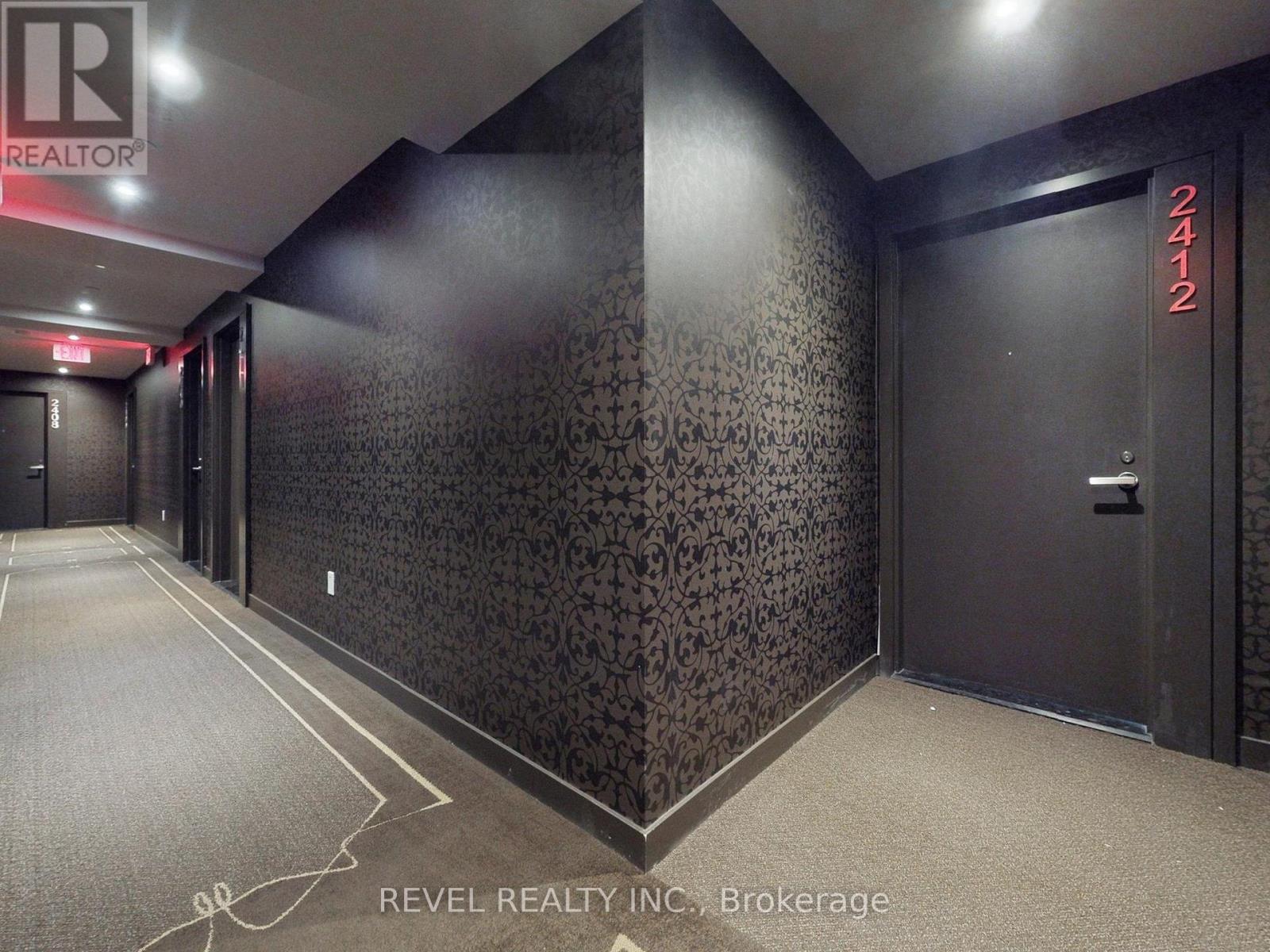 2412 - 197 Yonge Street, Toronto (Church-Yonge Corridor), Ontario  M5B 1M4 - Photo 19 - C12583998