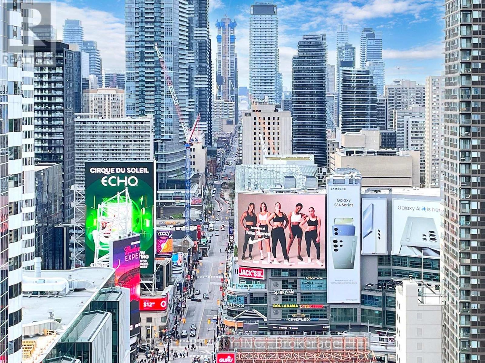 2412 - 197 Yonge Street, Toronto (Church-Yonge Corridor), Ontario  M5B 1M4 - Photo 26 - C12583998