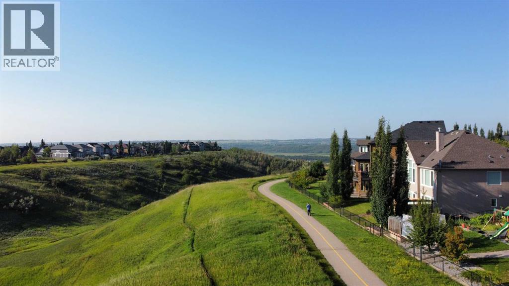 9 Cranarch Way Se, Calgary, Alberta  T3M 0S7 - Photo 4 - A2261364