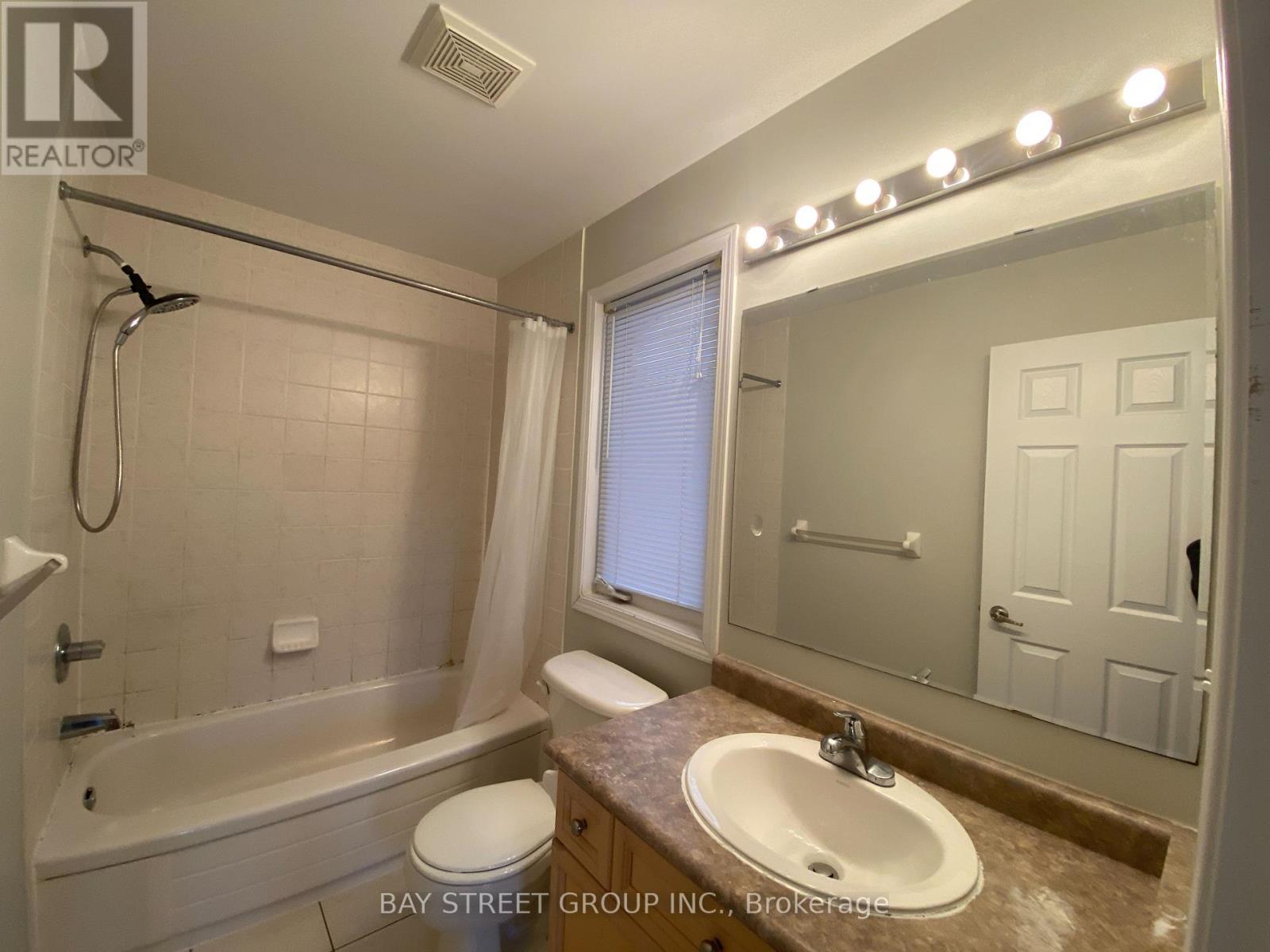 253 Weldon Road, Whitchurch-Stouffville, Ontario  L4A 0A4 - Photo 21 - N12562830