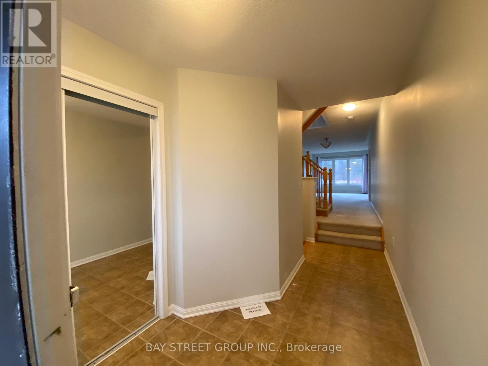 253 Weldon Road, Whitchurch-Stouffville, Ontario  L4A 0A4 - Photo 3 - N12562830