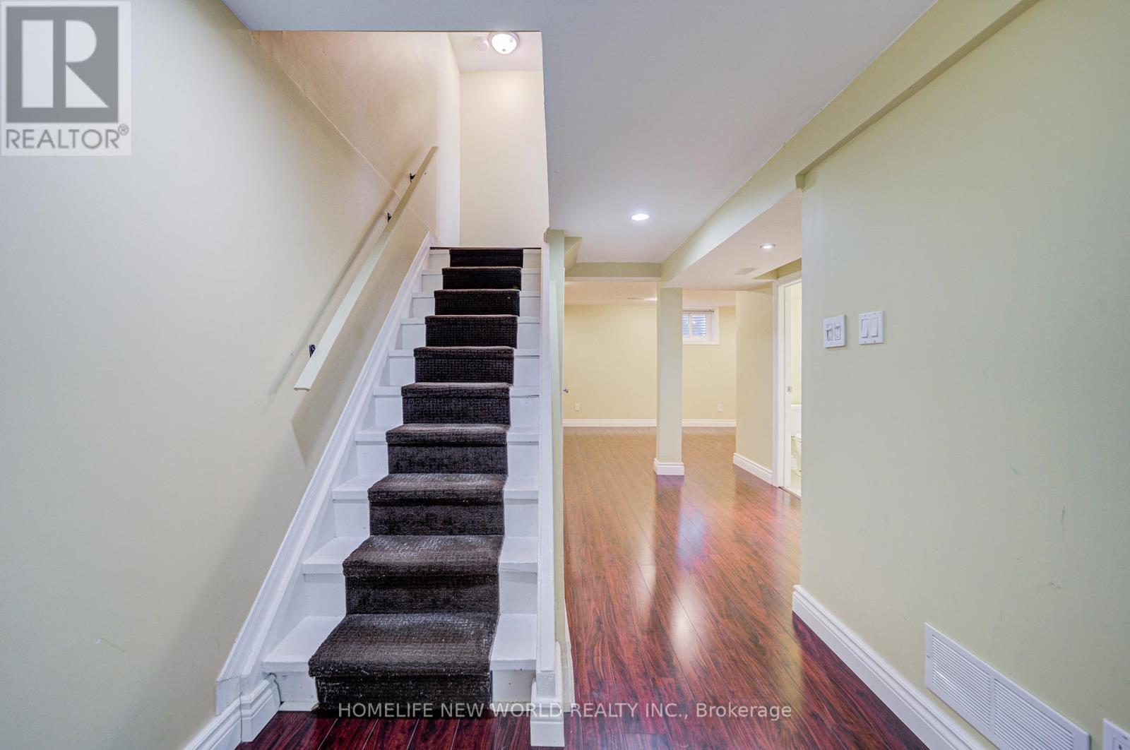 36 - 189 Springhead Gardens, Richmond Hill, Ontario  L4C 5C7 - Photo 37 - N12580418