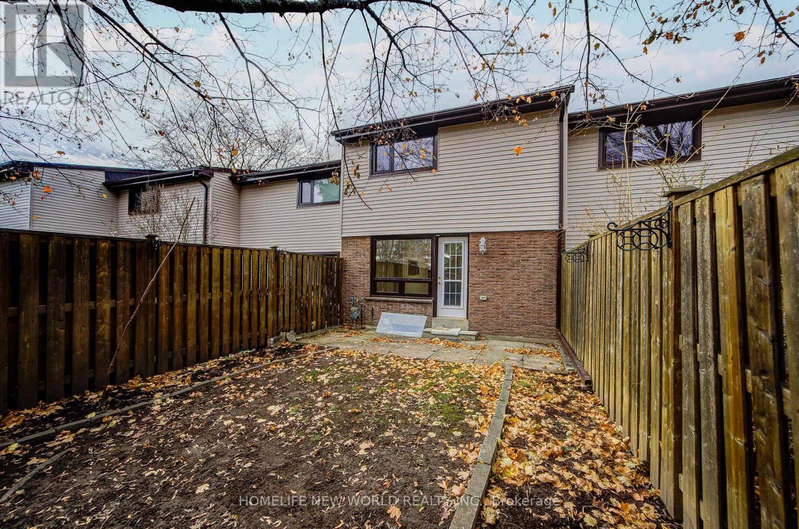 36 - 189 Springhead Gardens, Richmond Hill, Ontario  L4C 5C7 - Photo 49 - N12580418