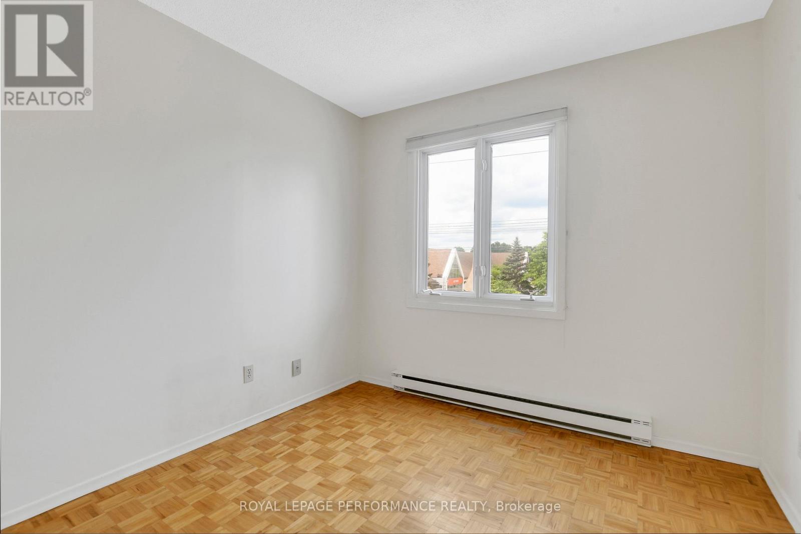 202 - 158 B Mcarthur Avenue, Ottawa, Ontario  K1L 8C9 - Photo 21 - X12584000