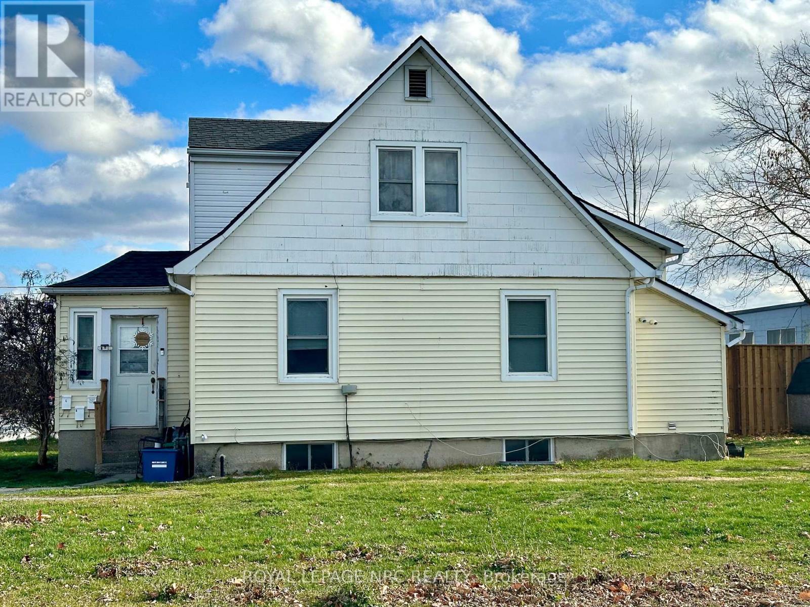 86 Idylewylde Street, Fort Erie, Ontario  L2A 2L9 - Photo 5 - X12583996