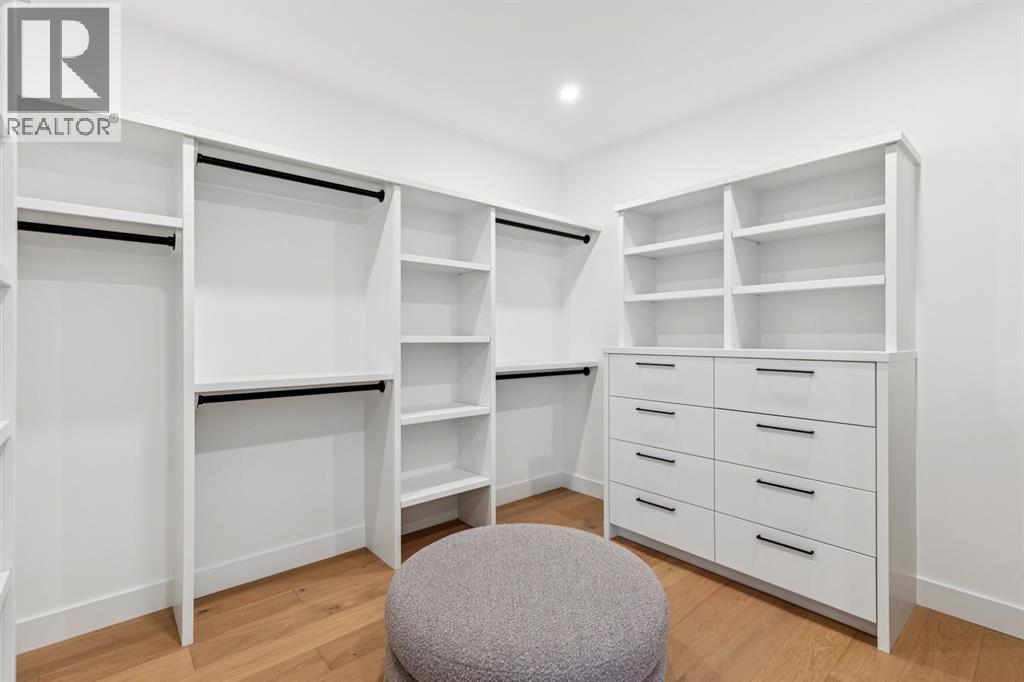 43 Elveden Park Sw, Calgary, Alberta  T3H 2A9 - Photo 29 - A2272908