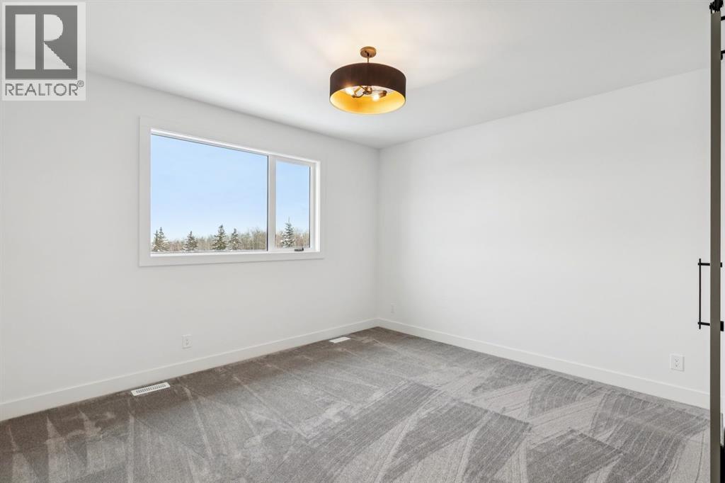 43 Elveden Park Sw, Calgary, Alberta  T3H 2A9 - Photo 34 - A2272908