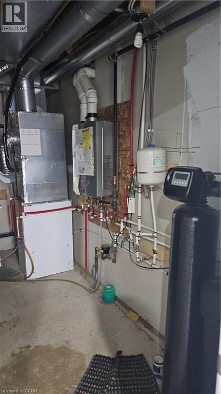 111 Glenvista Drive, Kitchener, Ontario  N2R 0E6 - Photo 4 - 40791093