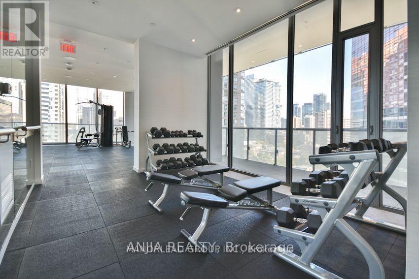 2604 - 57 St Joseph Street, Toronto, Ontario  M5S 0C5 - Photo 8 - C12584002