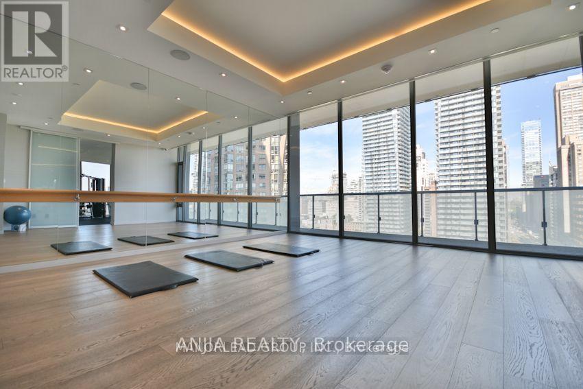 2604 - 57 St Joseph Street, Toronto, Ontario  M5S 0C5 - Photo 9 - C12584002