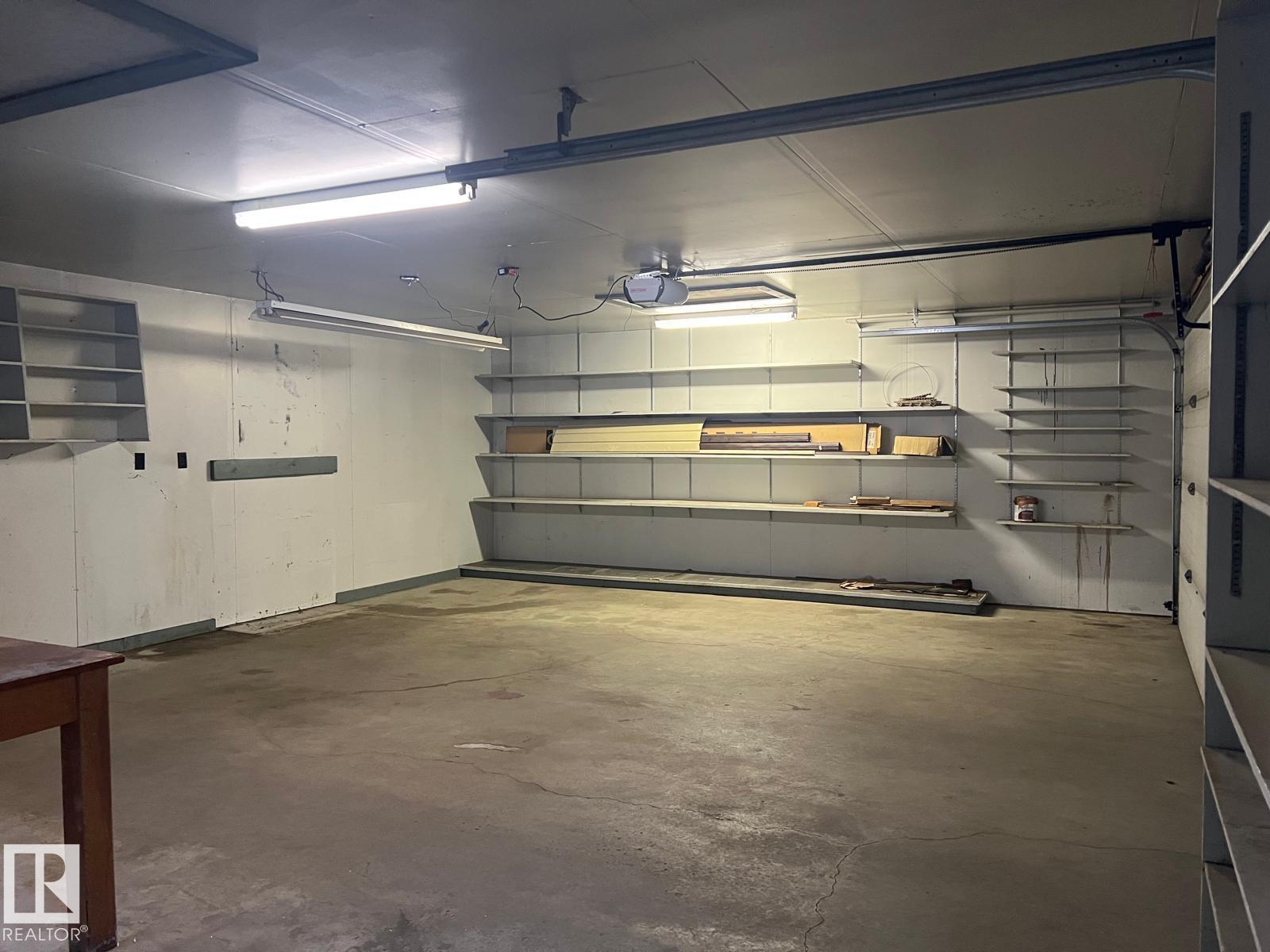 7112 99 Avenue Nw, Edmonton, Alberta  T6A 0E1 - Photo 11 - E4465208