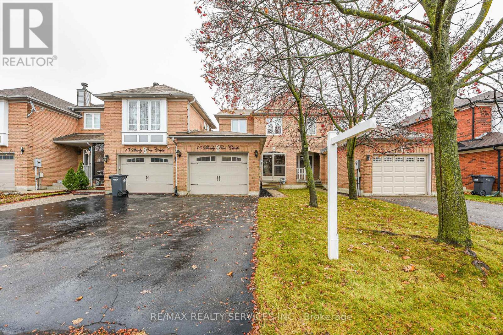 15 SHADY PINE CIRCLE, Brampton, Ontario