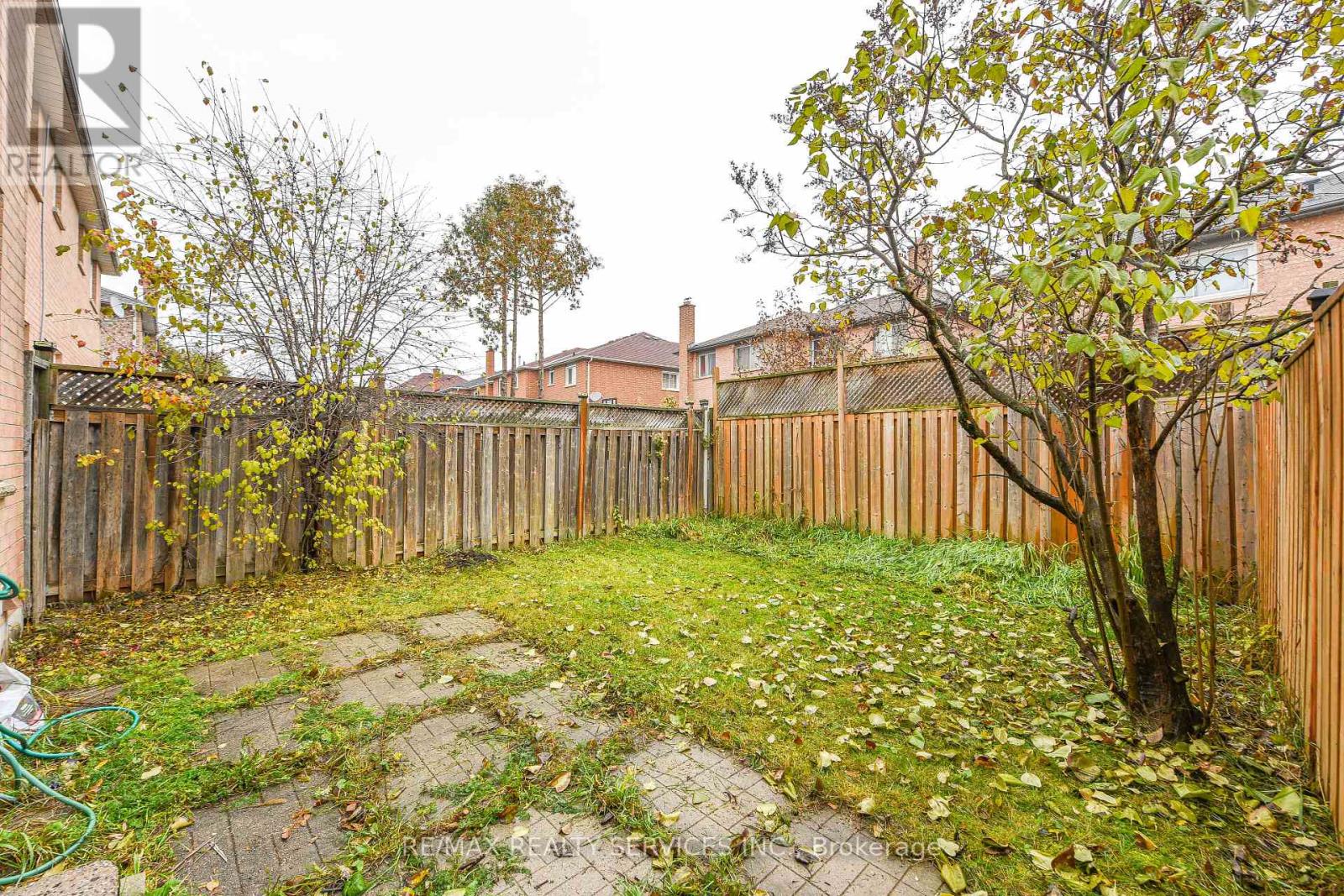 15 Shady Pine Circle, Brampton, Ontario  L6R 1N6 - Photo 40 - W12583990