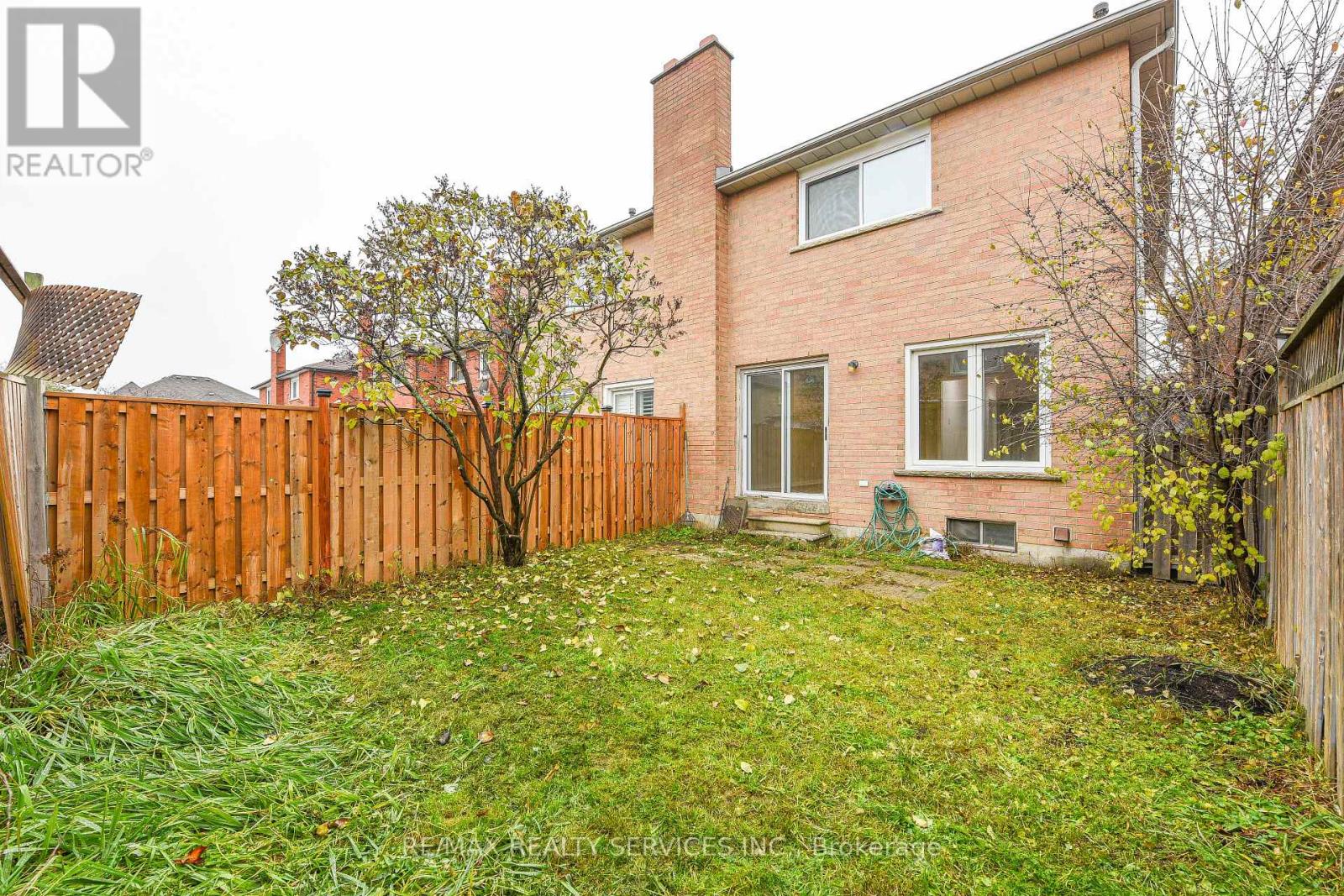 15 Shady Pine Circle, Brampton, Ontario  L6R 1N6 - Photo 42 - W12583990