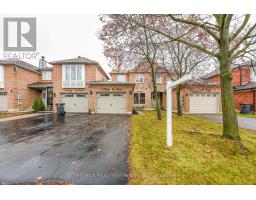 15 SHADY PINE CIRCLE, Brampton, Ontario