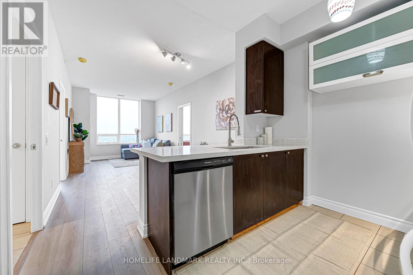 2403 - 60 Heintzman Street, Toronto, Ontario  M6P 5A1 - Photo 11 - W12584010