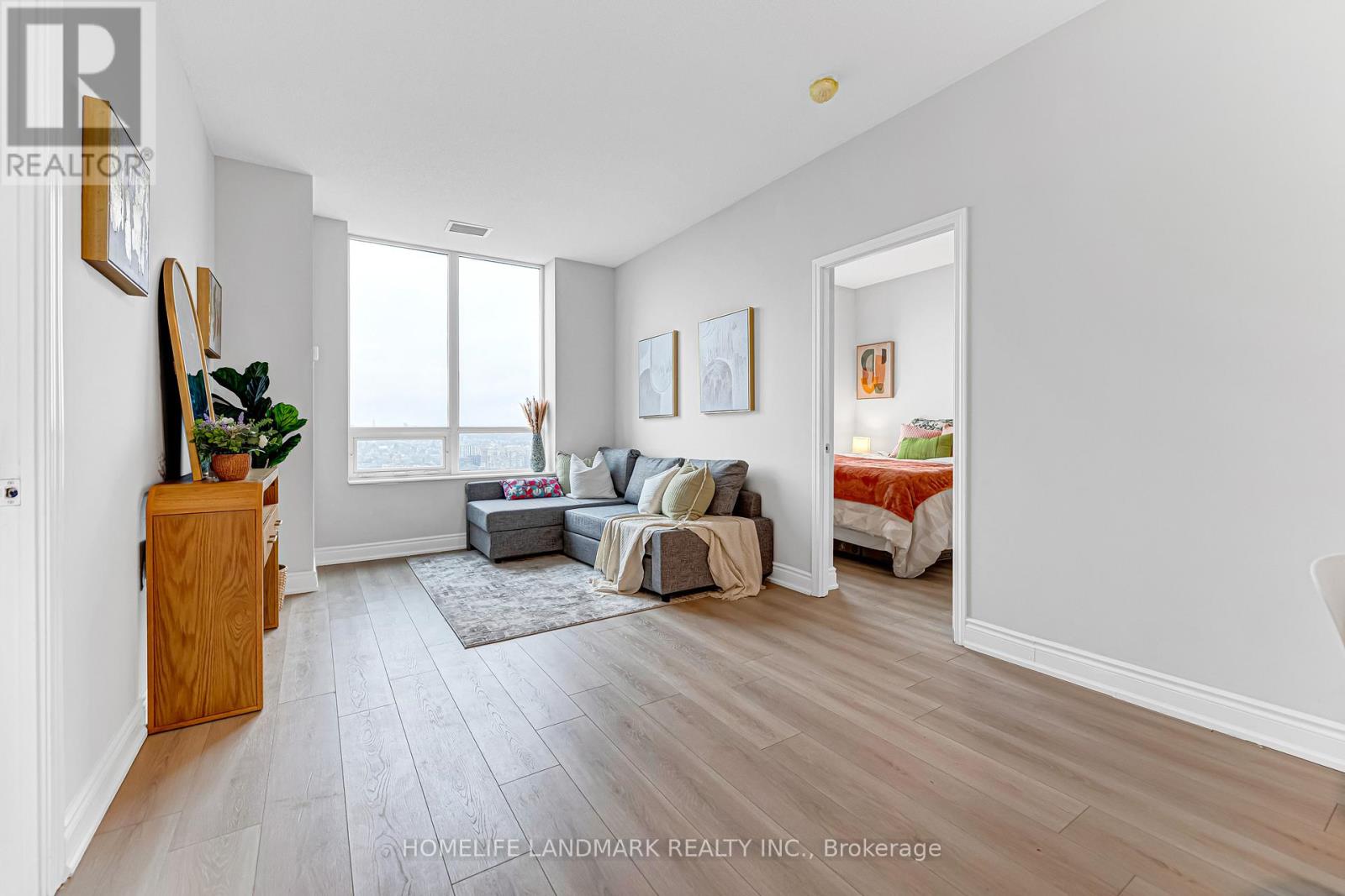 2403 - 60 Heintzman Street, Toronto, Ontario  M6P 5A1 - Photo 12 - W12584010