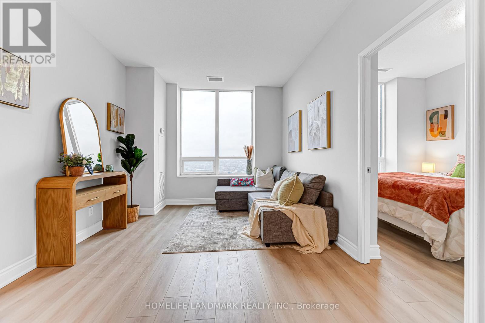 2403 - 60 Heintzman Street, Toronto, Ontario  M6P 5A1 - Photo 13 - W12584010