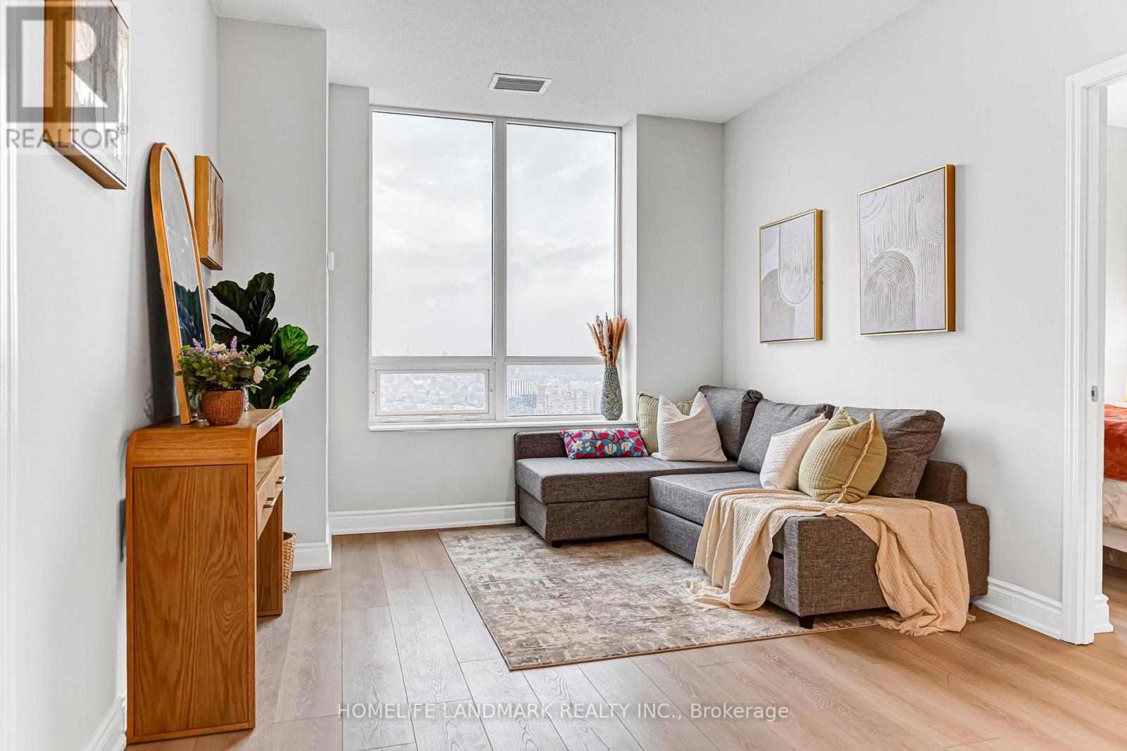 2403 - 60 Heintzman Street, Toronto, Ontario  M6P 5A1 - Photo 18 - W12584010