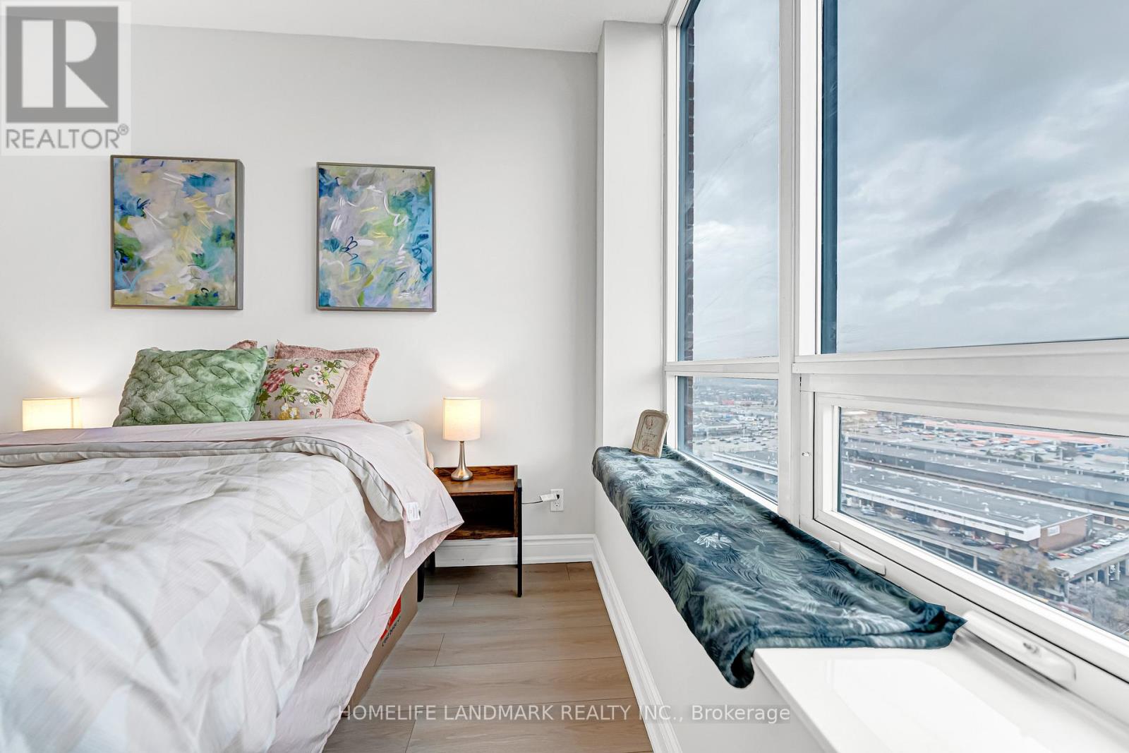 2403 - 60 Heintzman Street, Toronto, Ontario  M6P 5A1 - Photo 28 - W12584010