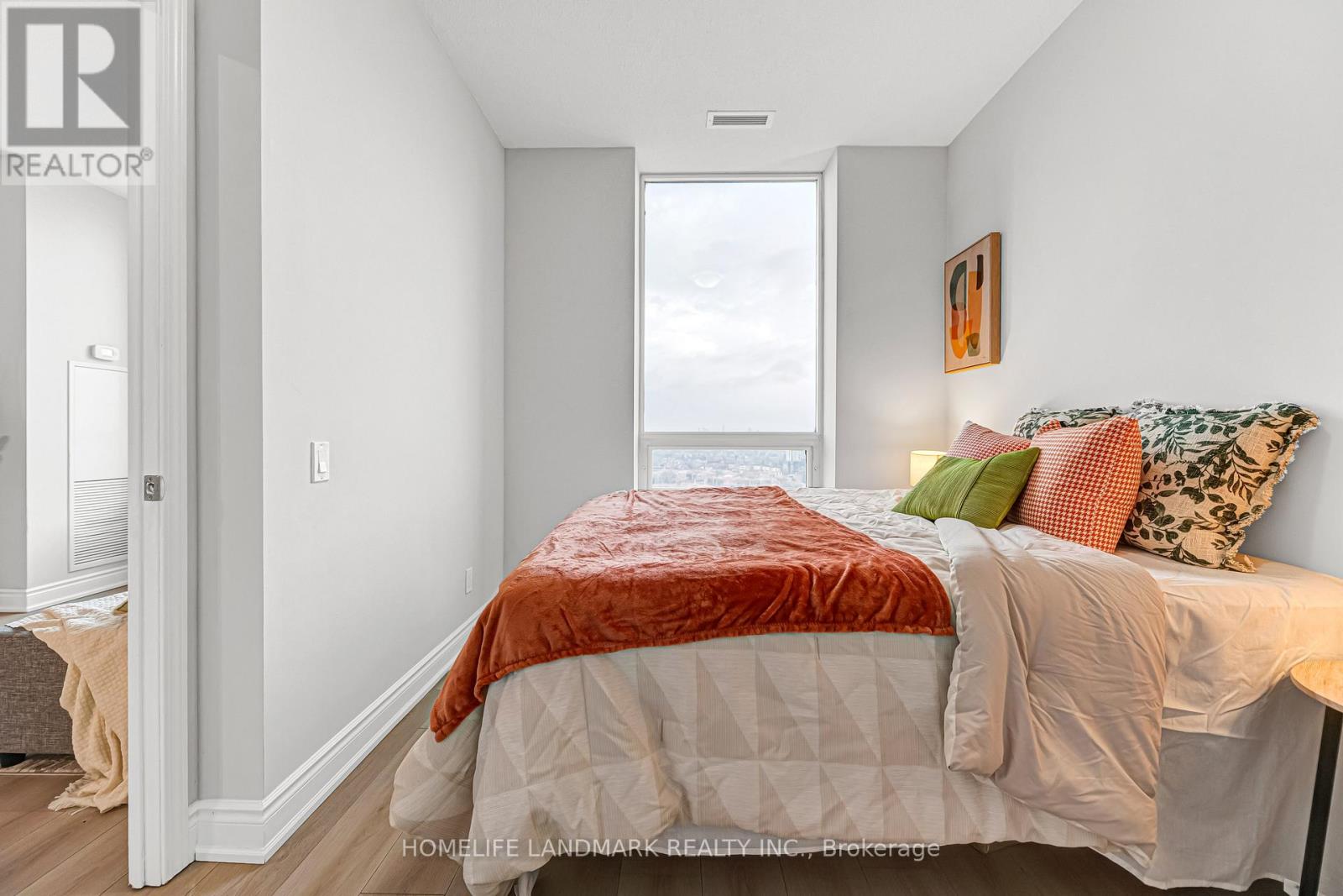 2403 - 60 Heintzman Street, Toronto, Ontario  M6P 5A1 - Photo 34 - W12584010