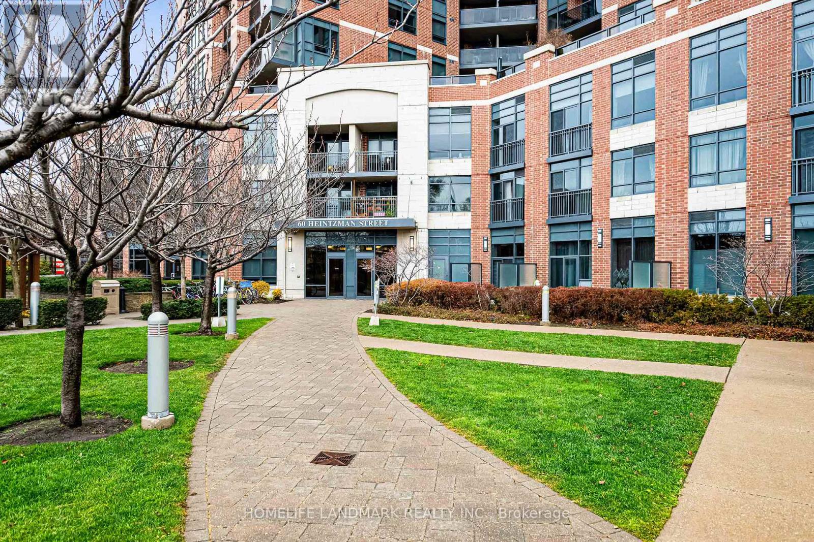 2403 - 60 Heintzman Street, Toronto, Ontario  M6P 5A1 - Photo 4 - W12584010