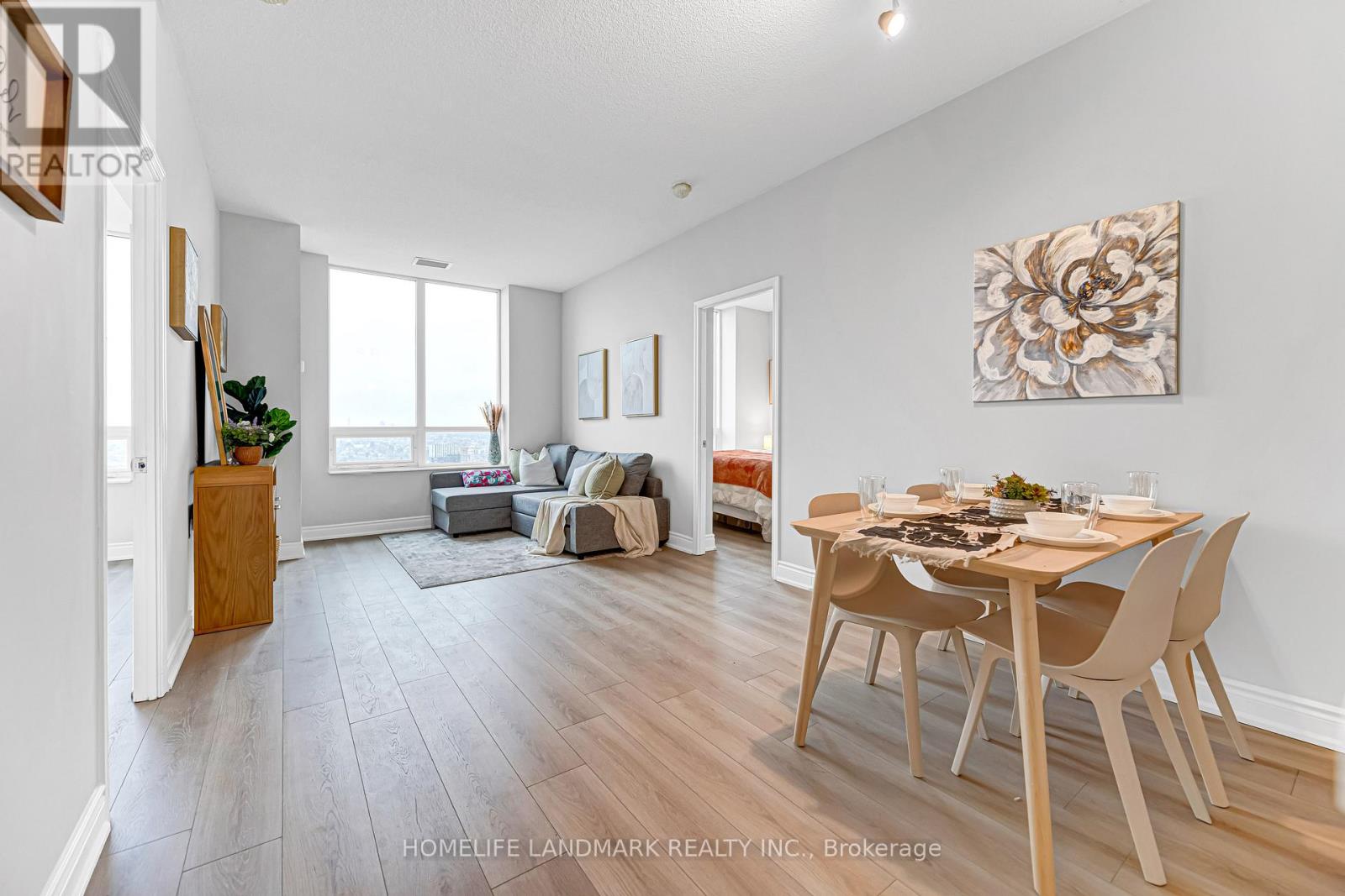 2403 - 60 Heintzman Street, Toronto, Ontario  M6P 5A1 - Photo 7 - W12584010