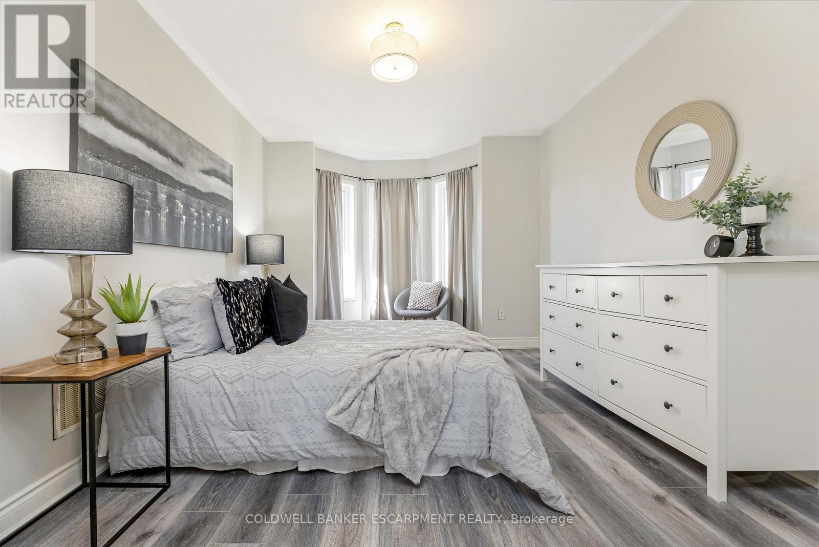 602 Yates Drive, Milton, Ontario  L9T 7R1 - Photo 17 - W12584014