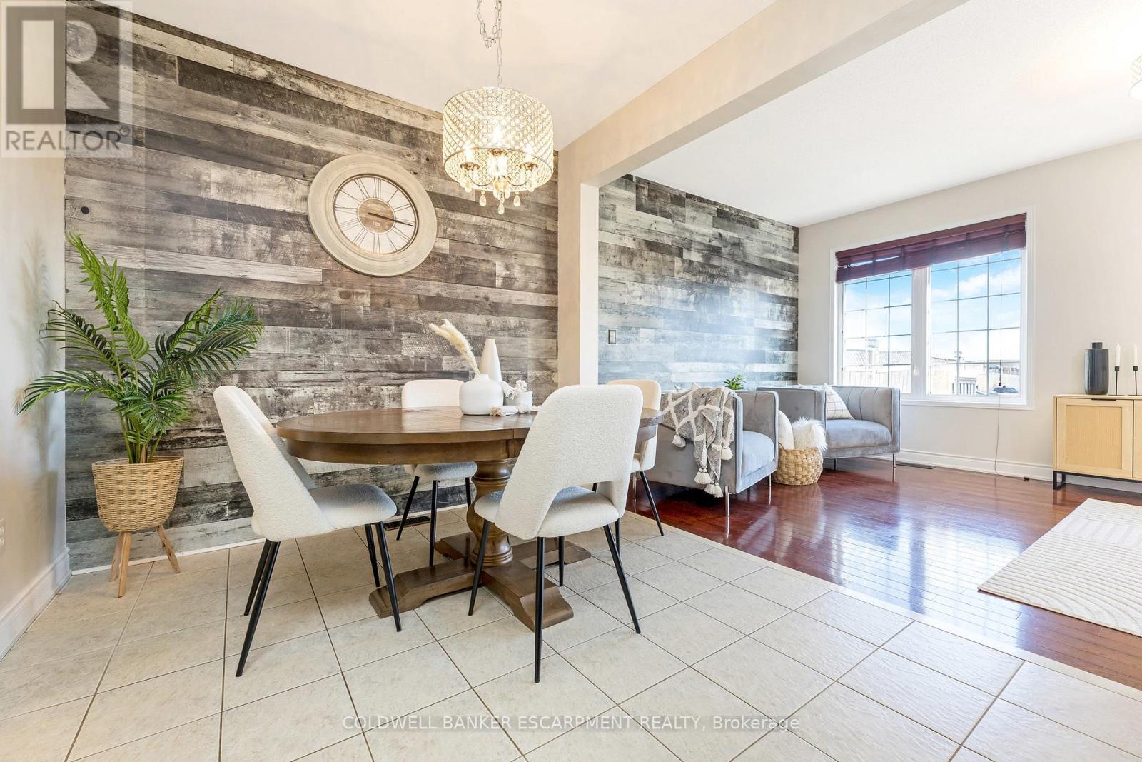 602 Yates Drive, Milton, Ontario  L9T 7R1 - Photo 7 - W12584014