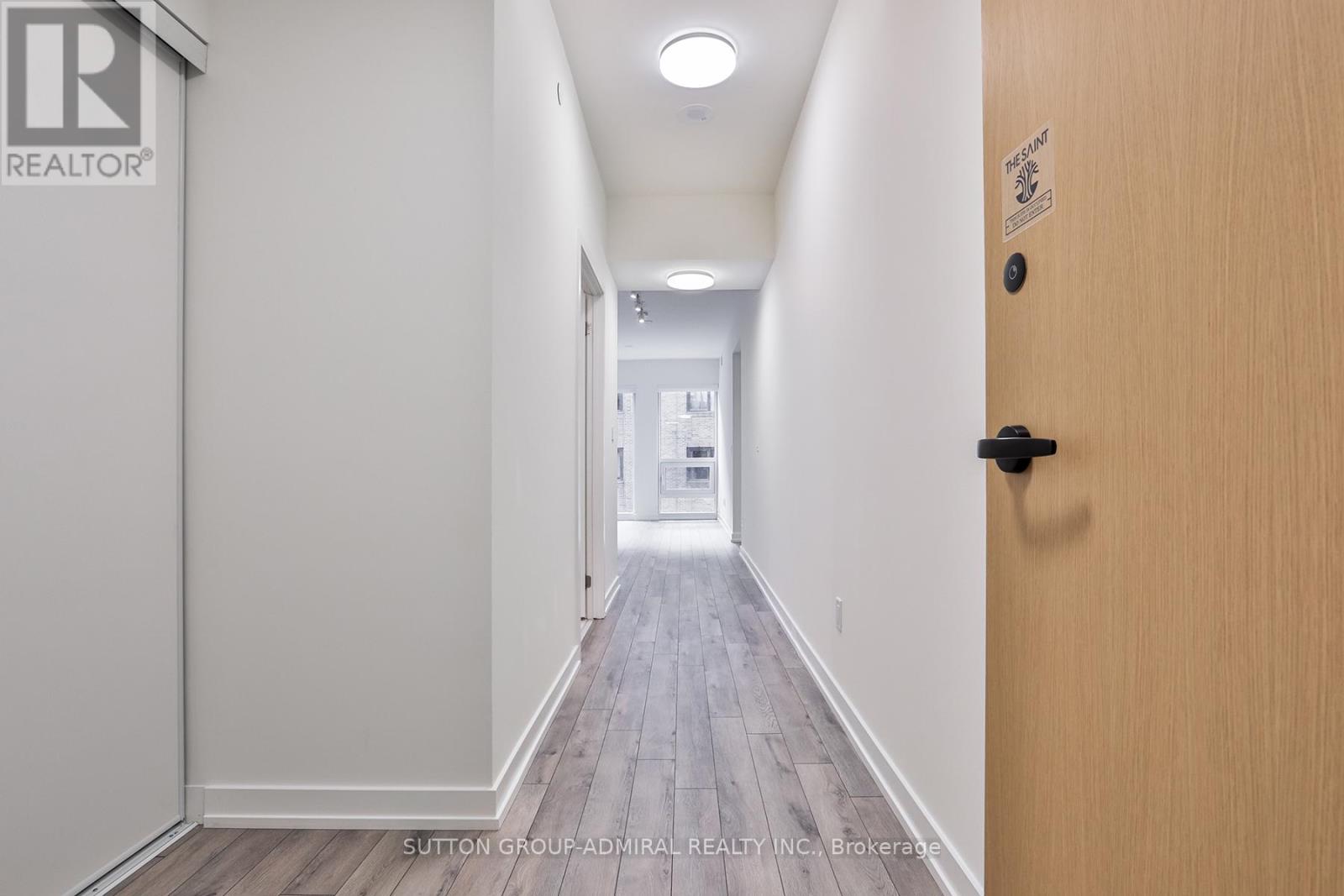 208 - 89 Church Street, Toronto, Ontario M5C 2G3 - Photo 2 - C12583846