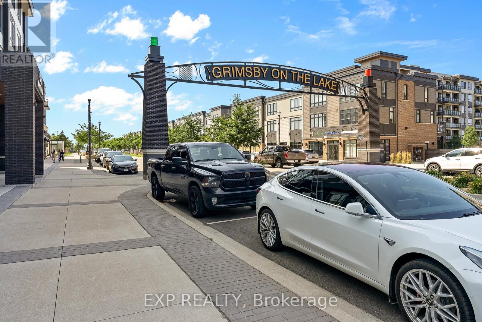 219 - 550 North Service Road, Grimsby, Ontario L3M 4E8 - Photo 40 - X12584036