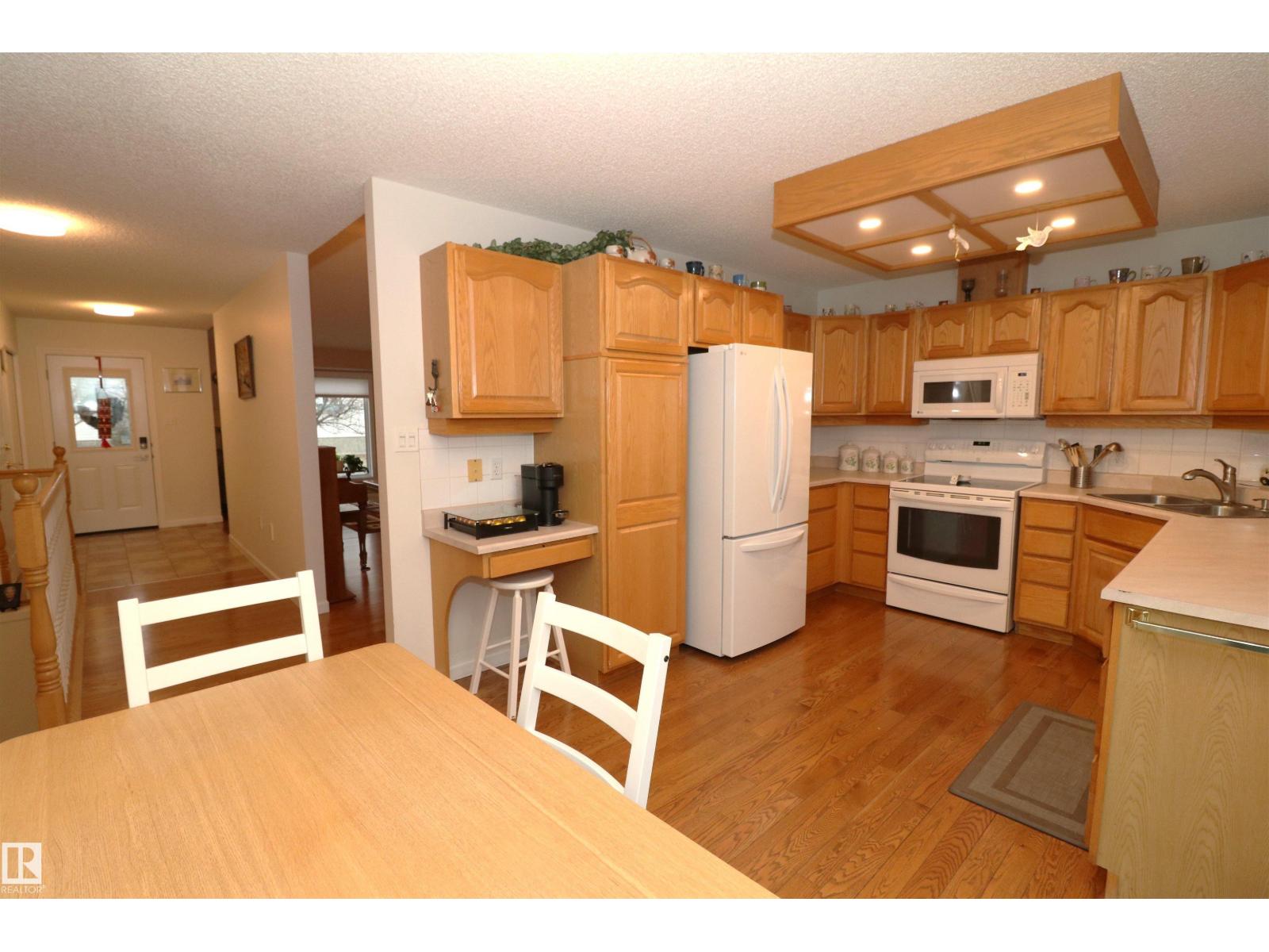 #13 308 Jackson Rd Nw, Edmonton, Alberta  T6L 6W1 - Photo 13 - E4466928
