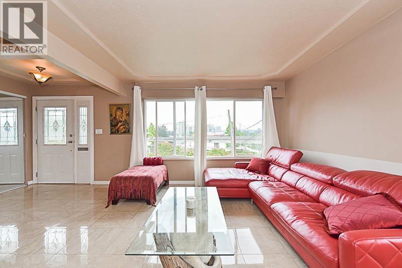 1335 1337 Kamloops Street, New Westminster, British Columbia  V6E 4A4 - Photo 9 - R3070392