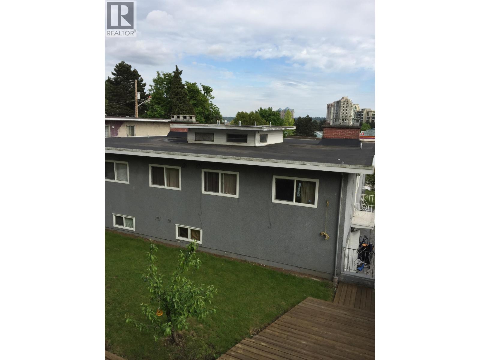 1335 1337 Kamloops Street, New Westminster, British Columbia  V6E 4A4 - Photo 12 - R3070392