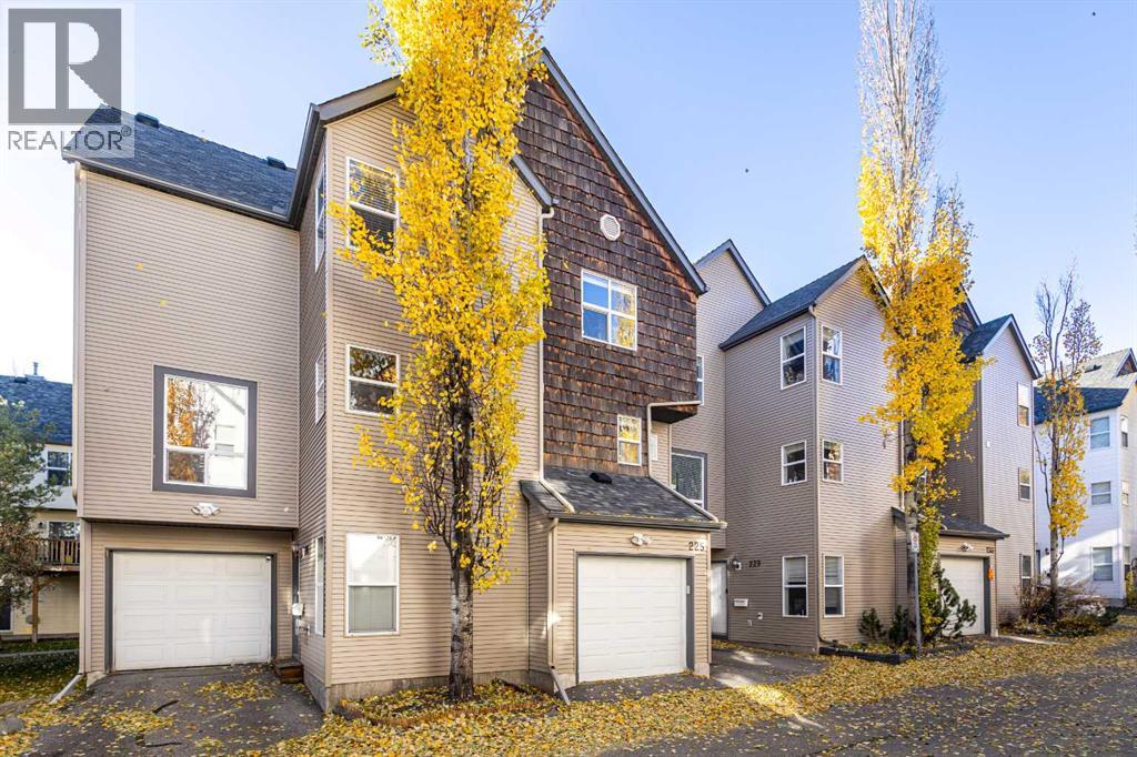 225 Bridlewood Lane Sw, Calgary, Alberta  T2Y 3X8 - Photo 37 - A2267881