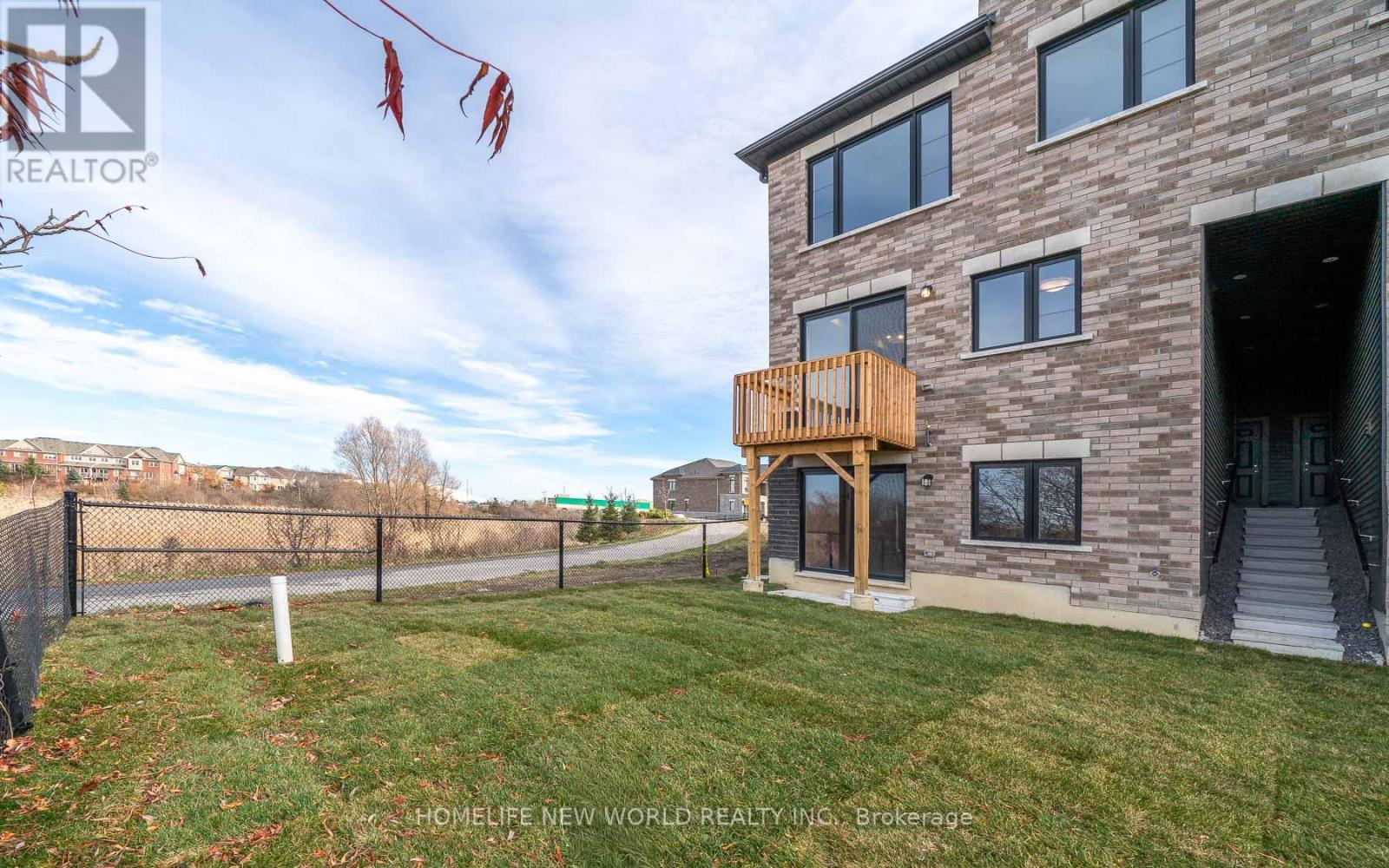 34 Falby Road, Brampton, Ontario  L6P 4L9 - Photo 31 - W12584048