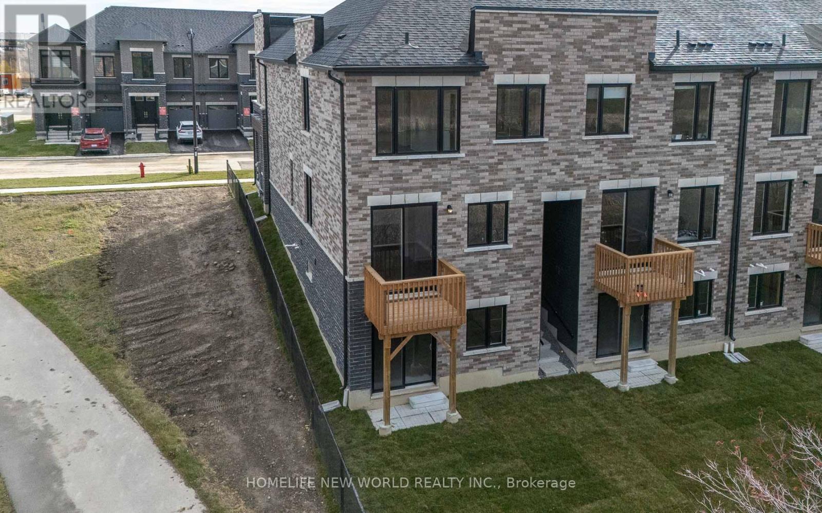 34 Falby Road, Brampton, Ontario  L6P 4L9 - Photo 32 - W12584048