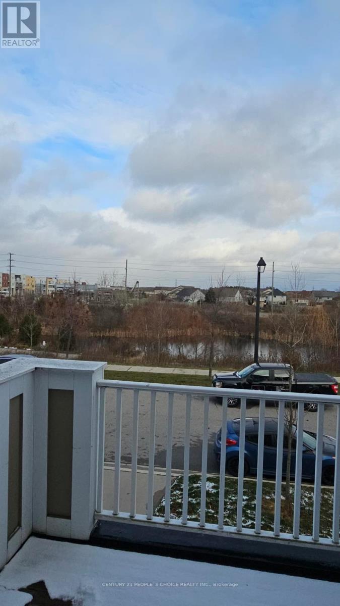 111 Glenvista Drive, Kitchener, Ontario  N2R 0E3 - Photo 18 - X12584044