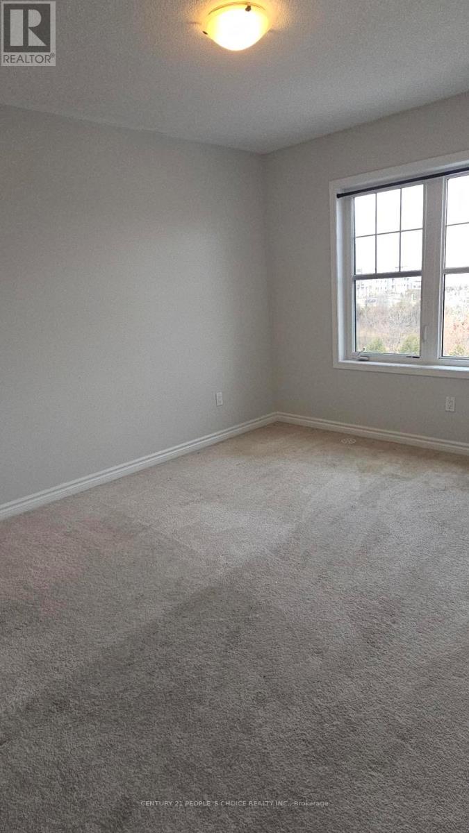 111 Glenvista Drive, Kitchener, Ontario  N2R 0E3 - Photo 25 - X12584044